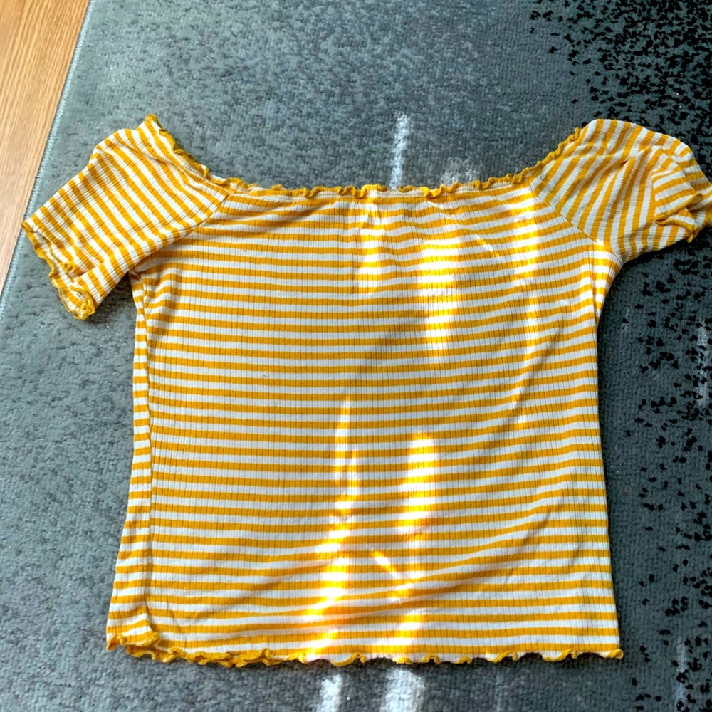 Yellow and white striped lettuce trim shirt
